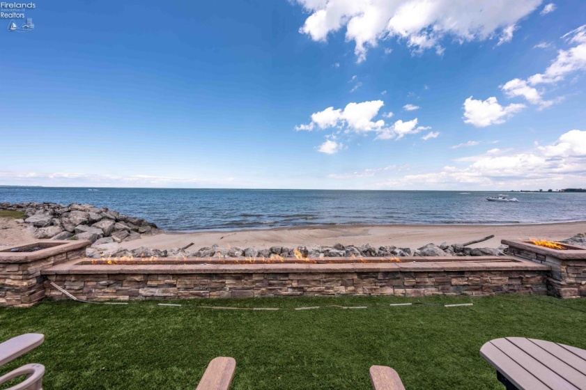 493 Bay Point Boulevard, Marblehead, 43440, 4 Bedrooms Bedrooms, ,5 BathroomsBathrooms,Residential,For Sale,Bay Point,20262298