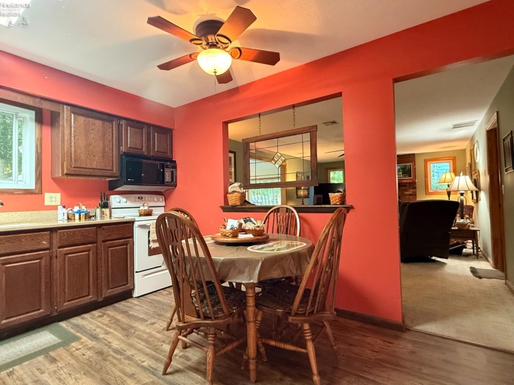 853 ALAMEDA Avenue, Sheffield Lake, 44054, 3 Bedrooms Bedrooms, ,2 BathroomsBathrooms,Residential,For Sale,ALAMEDA,20262509