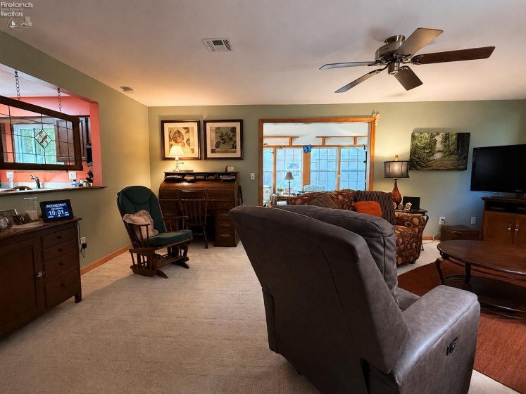 853 ALAMEDA Avenue, Sheffield Lake, 44054, 3 Bedrooms Bedrooms, ,2 BathroomsBathrooms,Residential,For Sale,ALAMEDA,20262509