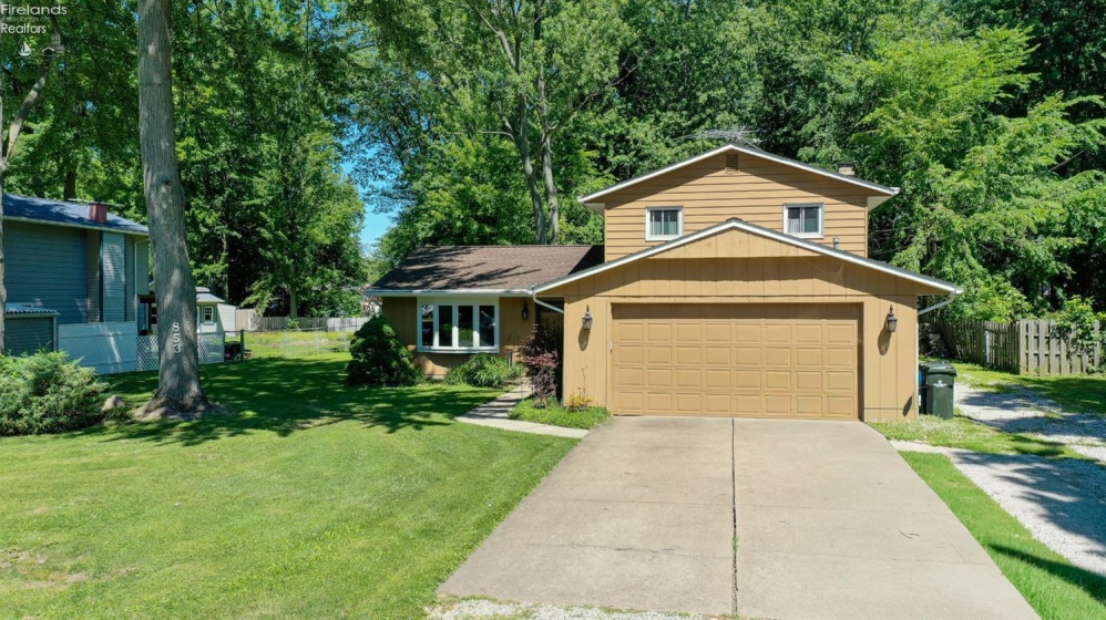 853 ALAMEDA Avenue, Sheffield Lake, 44054, 3 Bedrooms Bedrooms, ,2 BathroomsBathrooms,Residential,For Sale,ALAMEDA,20262509