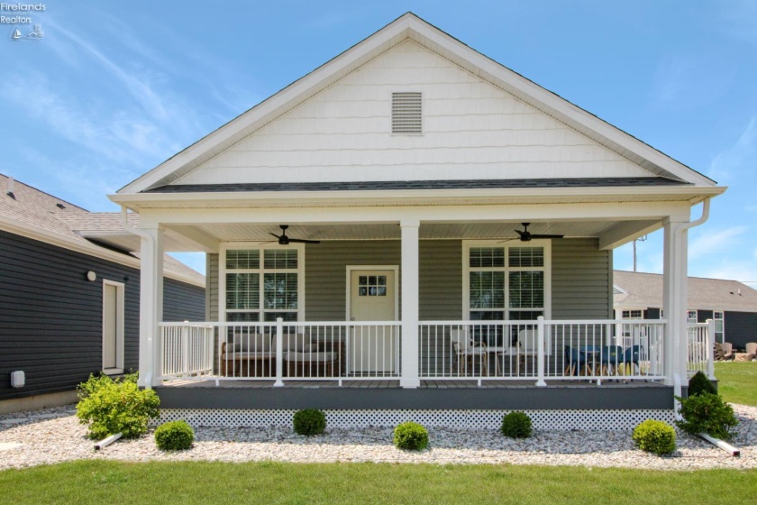 10850 Bayshore Rd Cardinal, Marblehead, 43440, 3 Bedrooms Bedrooms, ,2 BathroomsBathrooms,Residential,For Sale,Bayshore Rd Cardinal,20262512