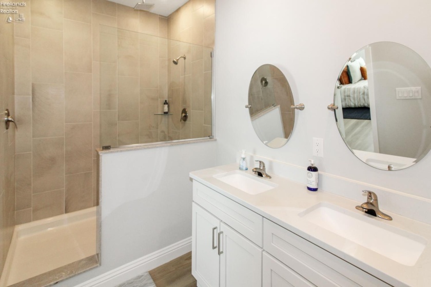 10850 Bayshore Rd Cardinal, Marblehead, 43440, 3 Bedrooms Bedrooms, ,2 BathroomsBathrooms,Residential,For Sale,Bayshore Rd Cardinal,20262512