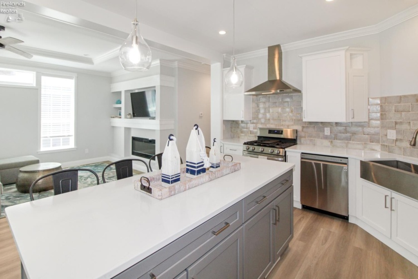 10850 Bayshore Rd Cardinal, Marblehead, 43440, 3 Bedrooms Bedrooms, ,2 BathroomsBathrooms,Residential,For Sale,Bayshore Rd Cardinal,20262512