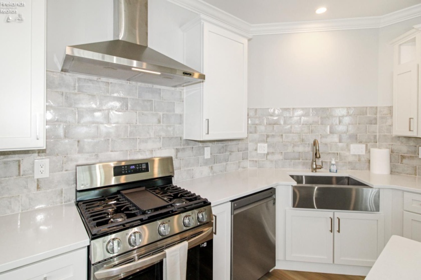 10850 Bayshore Rd Cardinal, Marblehead, 43440, 3 Bedrooms Bedrooms, ,2 BathroomsBathrooms,Residential,For Sale,Bayshore Rd Cardinal,20262512