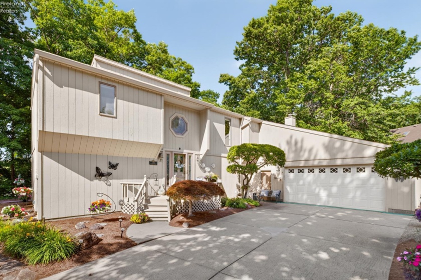 1193 Wildwood Drive, Vermilion, 44089, 4 Bedrooms Bedrooms, ,4 BathroomsBathrooms,Residential,For Sale,Wildwood,20262496