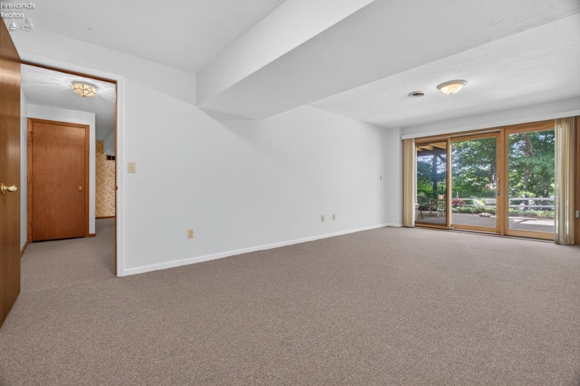 1193 Wildwood Drive, Vermilion, 44089, 4 Bedrooms Bedrooms, ,4 BathroomsBathrooms,Residential,For Sale,Wildwood,20262496