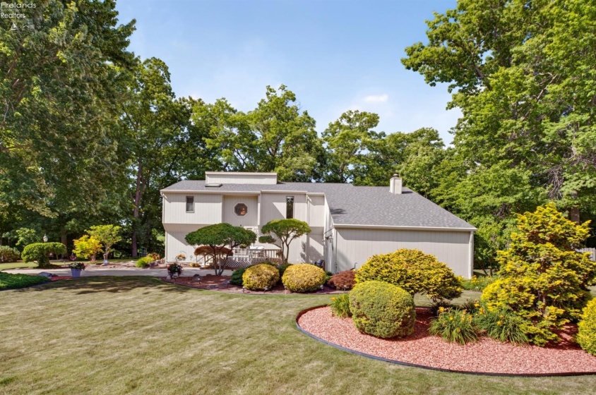 1193 Wildwood Drive, Vermilion, 44089, 4 Bedrooms Bedrooms, ,4 BathroomsBathrooms,Residential,For Sale,Wildwood,20262496