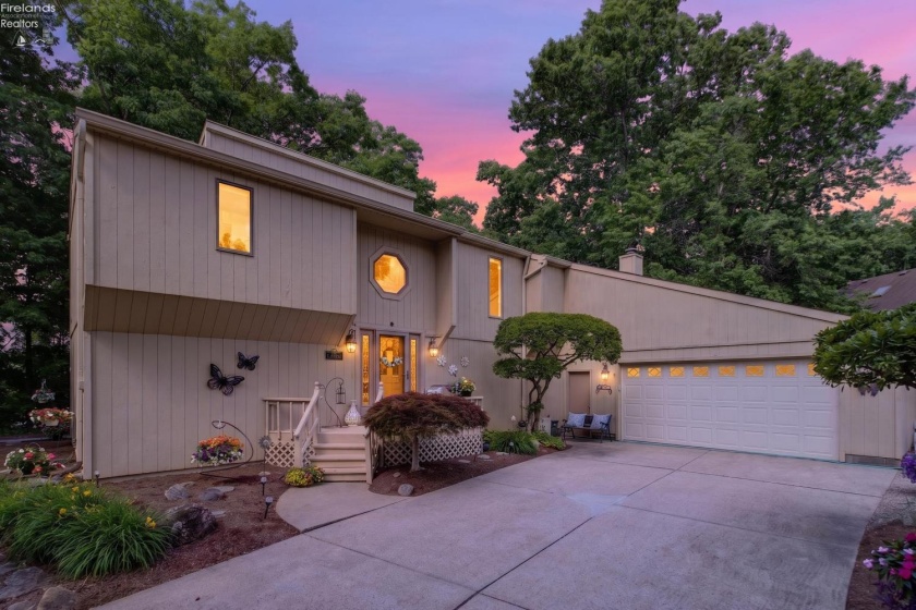 1193 Wildwood Drive, Vermilion, 44089, 4 Bedrooms Bedrooms, ,4 BathroomsBathrooms,Residential,For Sale,Wildwood,20262496