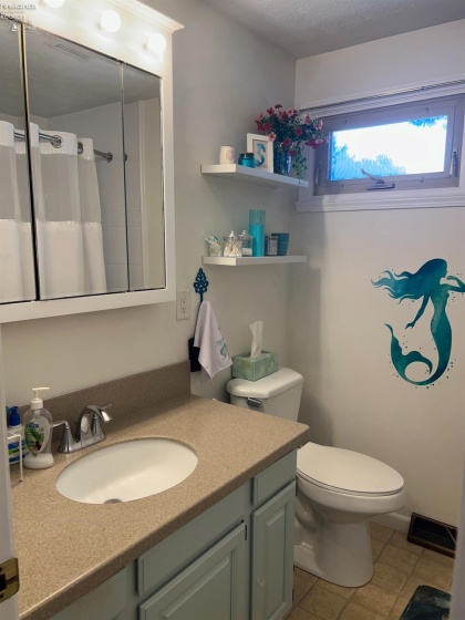 823 Gloucester Drive, Huron, 44839, 3 Bedrooms Bedrooms, ,2 BathroomsBathrooms,Residential,For Sale,Gloucester,20262448