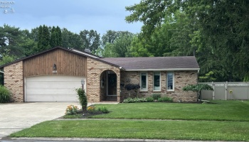 823 Gloucester Drive, Huron, 44839, 3 Bedrooms Bedrooms, ,2 BathroomsBathrooms,Residential,For Sale,Gloucester,20262448