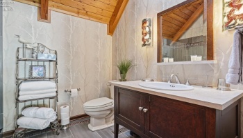 2549 Knob Hill Road, Marblehead, 43440, 4 Bedrooms Bedrooms, ,4 BathroomsBathrooms,Residential,For Sale,Knob Hill,20262513