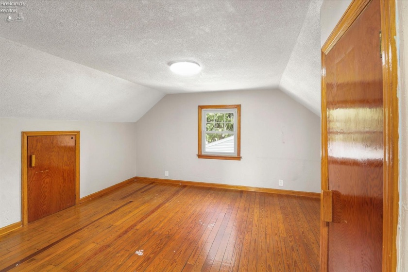 1219 Carbon Street, Fremont, 43420, 4 Bedrooms Bedrooms, ,1 BathroomBathrooms,Residential,For Sale,Carbon,20262476