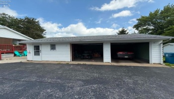 2524 Campbell Street, Sandusky, 44870, 2 Bedrooms Bedrooms, ,2 BathroomsBathrooms,Residential,For Sale,Campbell,20262482 2524 Campbell Street, Sandusky, 44870, 2 Bedrooms Bedrooms, ,2 BathroomsBathrooms,Residential,For Sale,Campbell,20262482