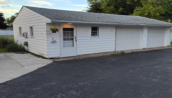 2524 Campbell Street, Sandusky, 44870, 2 Bedrooms Bedrooms, ,2 BathroomsBathrooms,Residential,For Sale,Campbell,20262482 2524 Campbell Street, Sandusky, 44870, 2 Bedrooms Bedrooms, ,2 BathroomsBathrooms,Residential,For Sale,Campbell,20262482