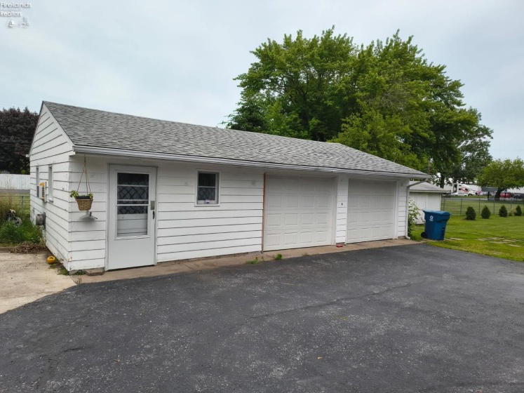 2524 Campbell Street, Sandusky, 44870, 2 Bedrooms Bedrooms, ,2 BathroomsBathrooms,Residential,For Sale,Campbell,20262482