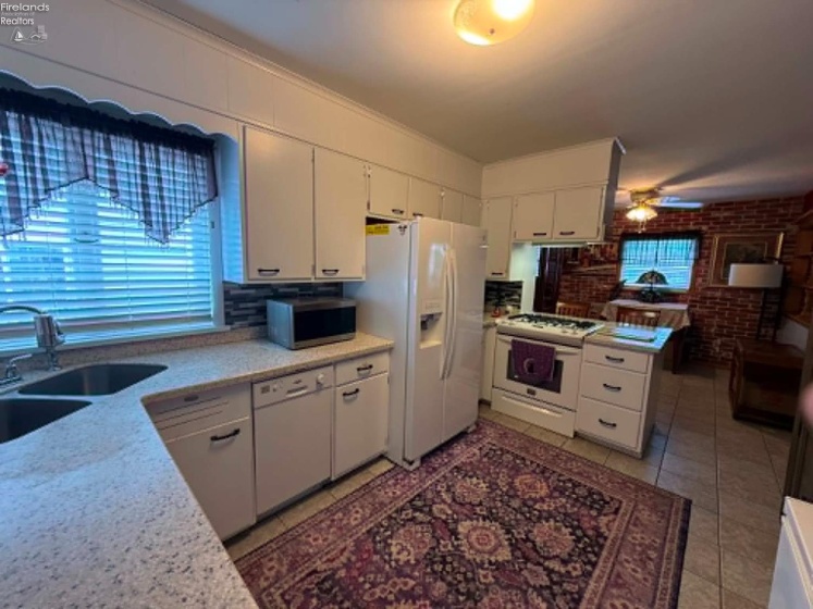 2524 Campbell Street, Sandusky, 44870, 2 Bedrooms Bedrooms, ,2 BathroomsBathrooms,Residential,For Sale,Campbell,20262482