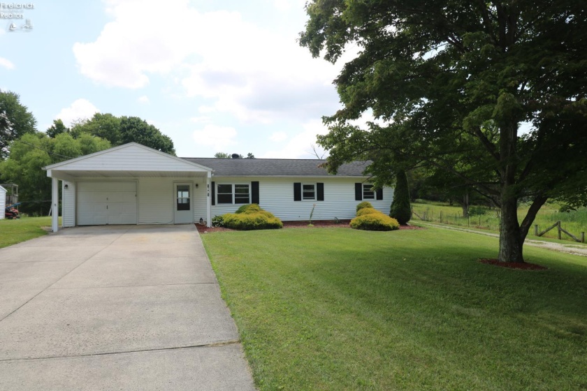 1881 Snyder Road, Willard, 44890, 3 Bedrooms Bedrooms, ,1 BathroomBathrooms,Residential,For Sale,Snyder,20262467