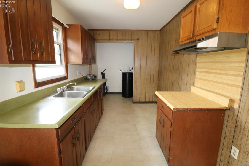 1881 Snyder Road, Willard, 44890, 3 Bedrooms Bedrooms, ,1 BathroomBathrooms,Residential,For Sale,Snyder,20262467