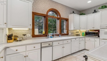 106 Sycamore Woods Lane, Tiffin, 44883, 6 Bedrooms Bedrooms, ,5 BathroomsBathrooms,Residential,For Sale,Sycamore Woods,20262534