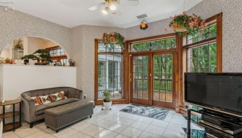 106 Sycamore Woods Lane, Tiffin, 44883, 6 Bedrooms Bedrooms, ,5 BathroomsBathrooms,Residential,For Sale,Sycamore Woods,20262534