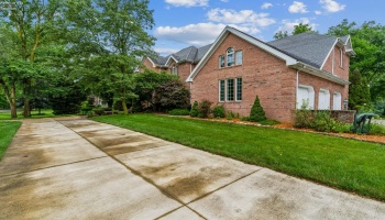 106 Sycamore Woods Lane, Tiffin, 44883, 6 Bedrooms Bedrooms, ,5 BathroomsBathrooms,Residential,For Sale,Sycamore Woods,20262534