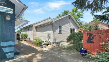 1012 Madison Street, Sandusky, 44870, 2 Bedrooms Bedrooms, ,1 BathroomBathrooms,Residential,For Sale,Madison,20262538