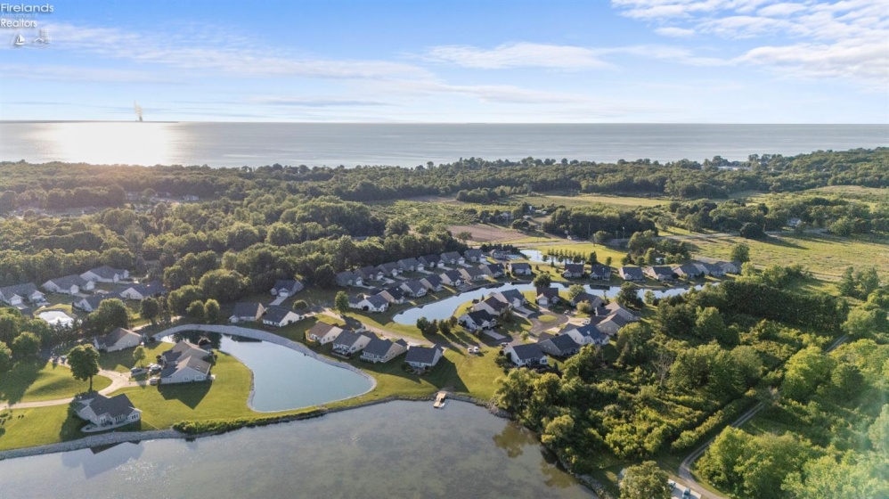 769 Harbor Road, Port Clinton, 43452, 3 Bedrooms Bedrooms, ,2 BathroomsBathrooms,Residential,For Sale,Harbor,20262533
