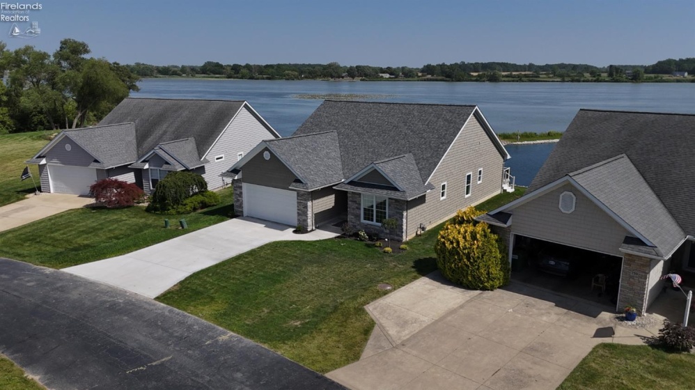 769 Harbor Road, Port Clinton, 43452, 3 Bedrooms Bedrooms, ,2 BathroomsBathrooms,Residential,For Sale,Harbor,20262533