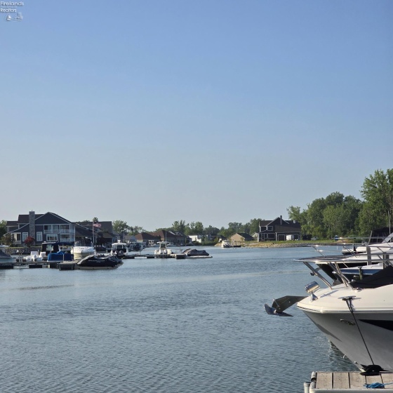 2731 Harbor Bay Drive, Marblehead, 43440, 3 Bedrooms Bedrooms, ,2 BathroomsBathrooms,Residential,For Sale,Harbor Bay,20262525