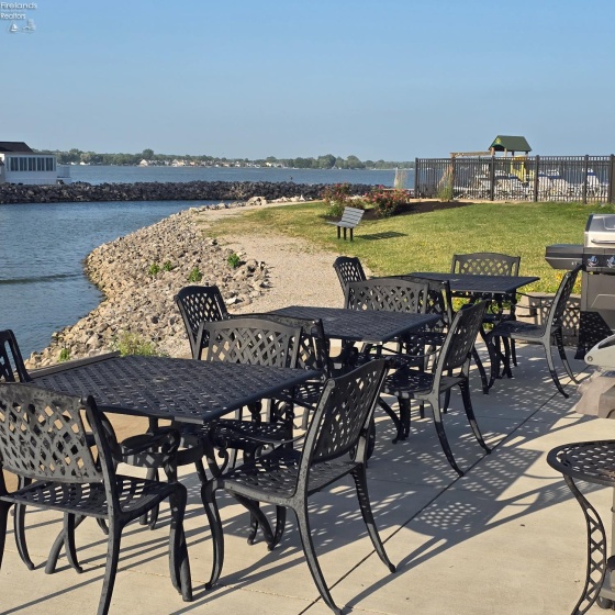 2731 Harbor Bay Drive, Marblehead, 43440, 3 Bedrooms Bedrooms, ,2 BathroomsBathrooms,Residential,For Sale,Harbor Bay,20262525