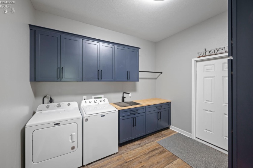 5111 Port Clinton Eastern, Port Clinton, 43452, 3 Bedrooms Bedrooms, ,3 BathroomsBathrooms,Residential,For Sale,Port Clinton Eastern,20262546
