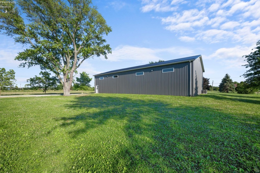 5111 Port Clinton Eastern, Port Clinton, 43452, 3 Bedrooms Bedrooms, ,3 BathroomsBathrooms,Residential,For Sale,Port Clinton Eastern,20262546