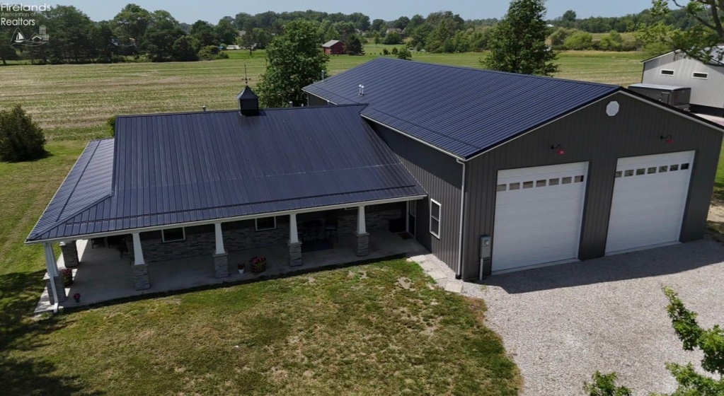 5111 Port Clinton Eastern, Port Clinton, 43452, 3 Bedrooms Bedrooms, ,3 BathroomsBathrooms,Residential,For Sale,Port Clinton Eastern,20262546