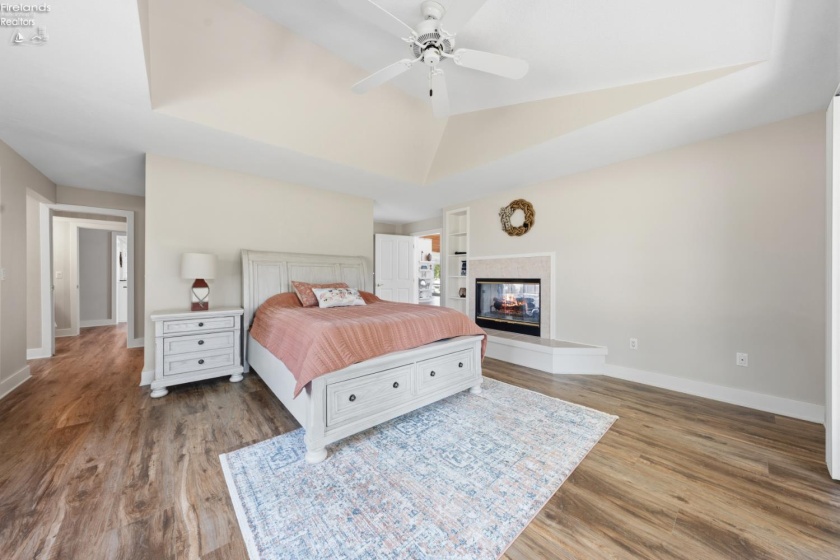 4119 Mooresdock Road, Port Clinton, 43452, 4 Bedrooms Bedrooms, ,4 BathroomsBathrooms,Residential,For Sale,Mooresdock,20262458