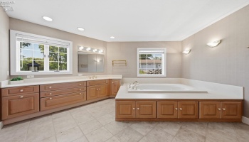 4119 Mooresdock Road, Port Clinton, 43452, 4 Bedrooms Bedrooms, ,4 BathroomsBathrooms,Residential,For Sale,Mooresdock,20262458