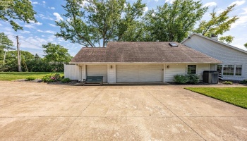 4119 Mooresdock Road, Port Clinton, 43452, 4 Bedrooms Bedrooms, ,4 BathroomsBathrooms,Residential,For Sale,Mooresdock,20262458