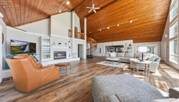 4119 Mooresdock Road, Port Clinton, 43452, 4 Bedrooms Bedrooms, ,4 BathroomsBathrooms,Residential,For Sale,Mooresdock,20262458