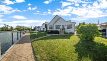 1551 Anchor Avenue, Port Clinton, 43452, 3 Bedrooms Bedrooms, ,3 BathroomsBathrooms,Residential,For Sale,Anchor,20262551