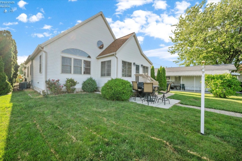 1551 Anchor Avenue, Port Clinton, 43452, 3 Bedrooms Bedrooms, ,3 BathroomsBathrooms,Residential,For Sale,Anchor,20262551