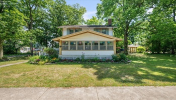 528 4th Street, Lakeside, 43440, 4 Bedrooms Bedrooms, ,2 BathroomsBathrooms,Residential,For Sale,4th,20262553