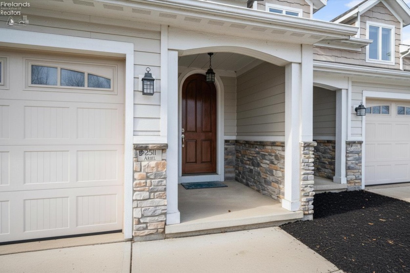 2511 Sand Road, Port Clinton, 43452, 4 Bedrooms Bedrooms, ,4 BathroomsBathrooms,Residential,For Sale,Sand,20262555