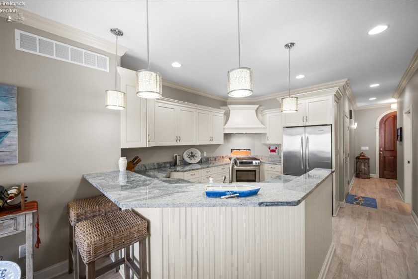 2513 Sand Road, Port Clinton, 43452, 3 Bedrooms Bedrooms, ,4 BathroomsBathrooms,Residential,For Sale,Sand,20262556