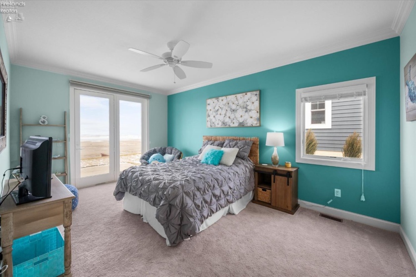 2513 Sand Road, Port Clinton, 43452, 3 Bedrooms Bedrooms, ,4 BathroomsBathrooms,Residential,For Sale,Sand,20262556