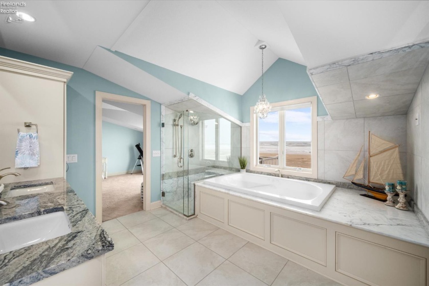 2513 Sand Road, Port Clinton, 43452, 3 Bedrooms Bedrooms, ,4 BathroomsBathrooms,Residential,For Sale,Sand,20262556