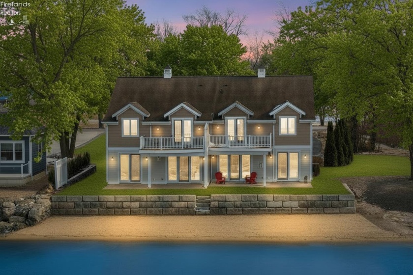 2513 Sand Road, Port Clinton, 43452, 3 Bedrooms Bedrooms, ,4 BathroomsBathrooms,Residential,For Sale,Sand,20262556