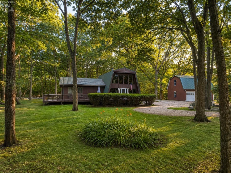 280 Meechen, Put-In-Bay, 43456, 3 Bedrooms Bedrooms, ,2 BathroomsBathrooms,Residential,For Sale,Meechen,20262520