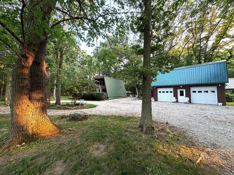 280 Meechen, Put-In-Bay, 43456, 3 Bedrooms Bedrooms, ,2 BathroomsBathrooms,Residential,For Sale,Meechen,20262520