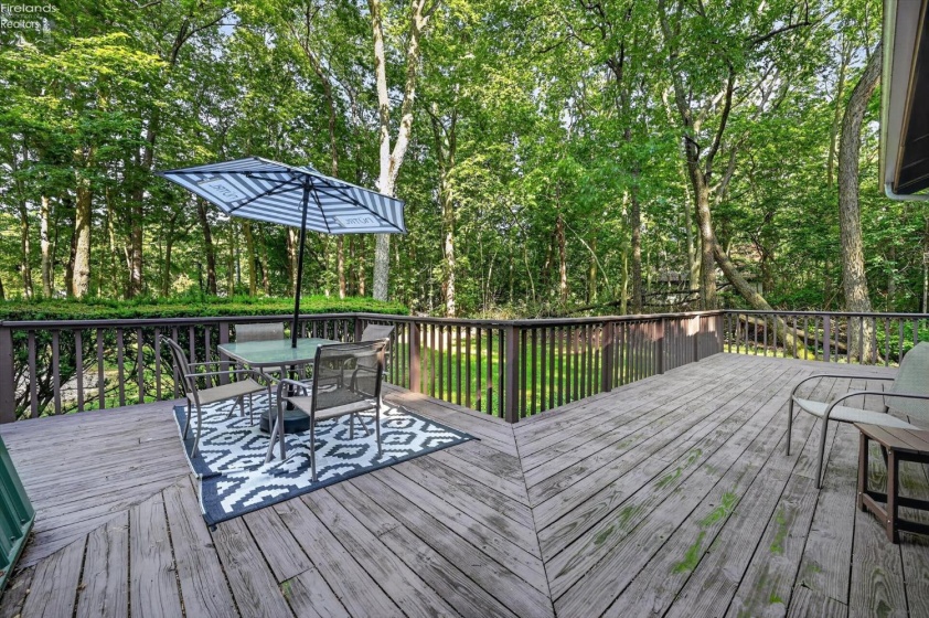 280 Meechen, Put-In-Bay, 43456, 3 Bedrooms Bedrooms, ,2 BathroomsBathrooms,Residential,For Sale,Meechen,20262520