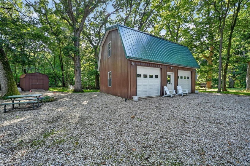 280 Meechen, Put-In-Bay, 43456, 3 Bedrooms Bedrooms, ,2 BathroomsBathrooms,Residential,For Sale,Meechen,20262520