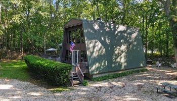 280 Meechen, Put-In-Bay, 43456, 3 Bedrooms Bedrooms, ,2 BathroomsBathrooms,Residential,For Sale,Meechen,20262520